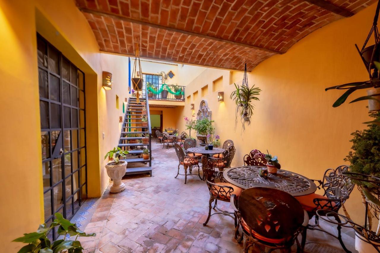 La Casona Chapala Hotel Exterior photo